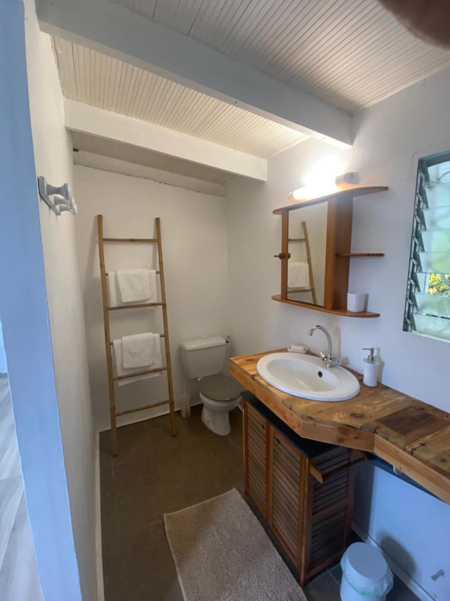 Bed and Breakfast Notre Vie La Le Robert Exterior foto